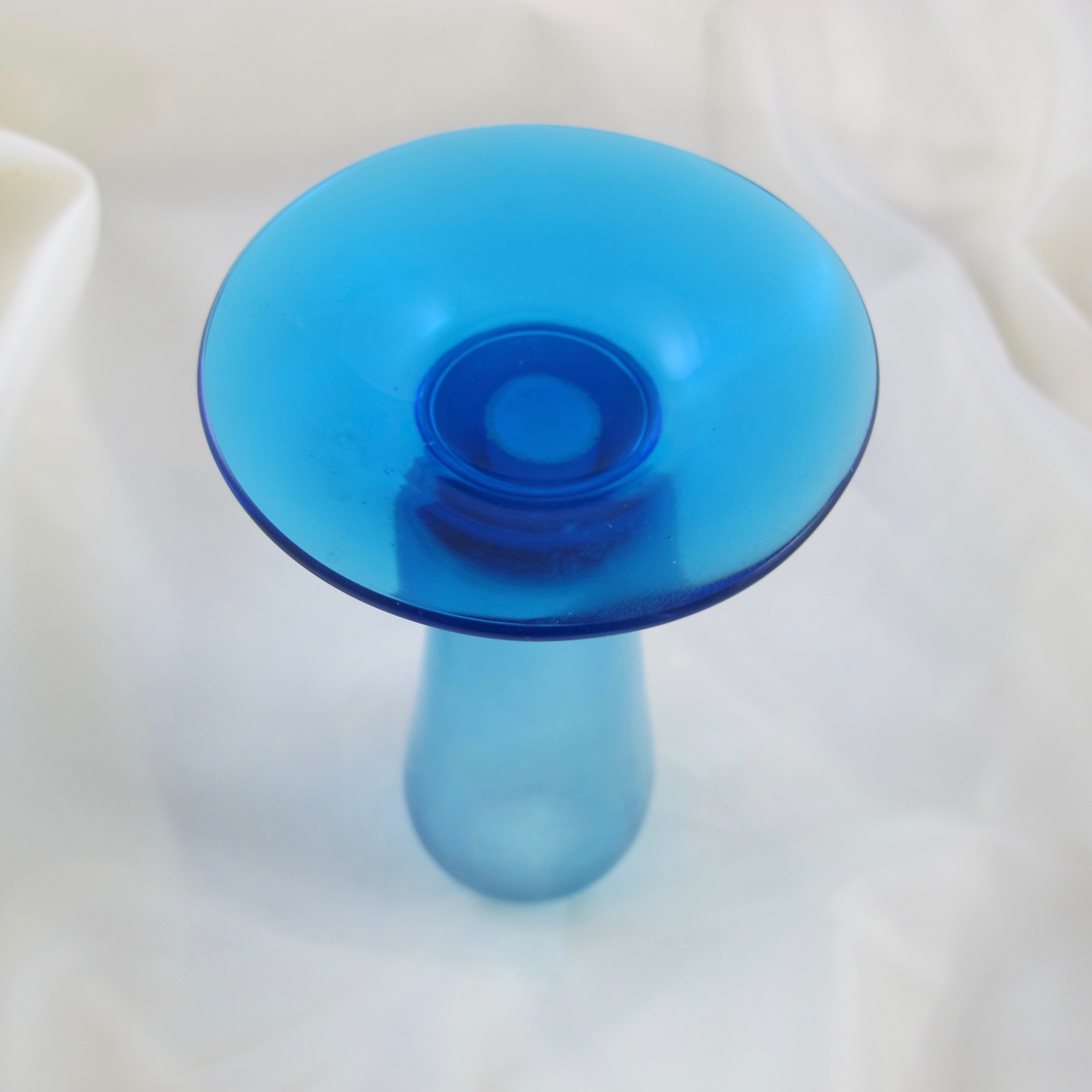 Antique Dugan Diamond Celeste Blue Stretch Glass Vase / Hatpin Holder ...